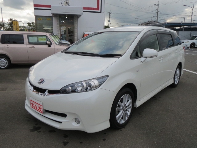 トヨタウィッシュ1.8Ｓ パール白 26730km 費用込179.9万円 純正ナビ バックカメラ  佐賀県の2012年式159.9万円｜ＥＣＡＲ中古車くるコミ